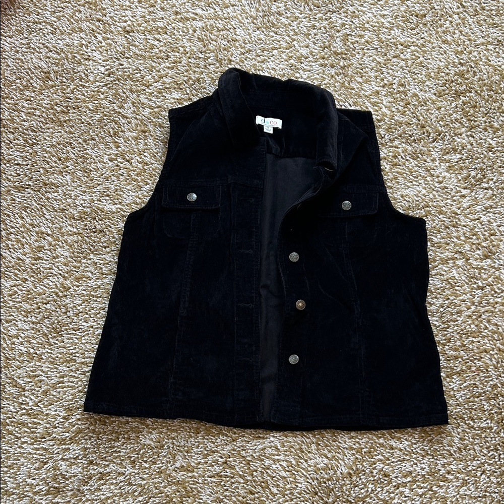 Black Sleeveless Jacket